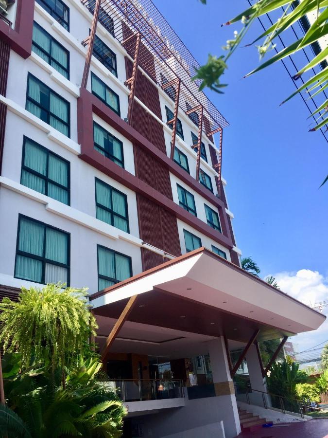 Crystal Jade Hotel Районг Екстер'єр фото