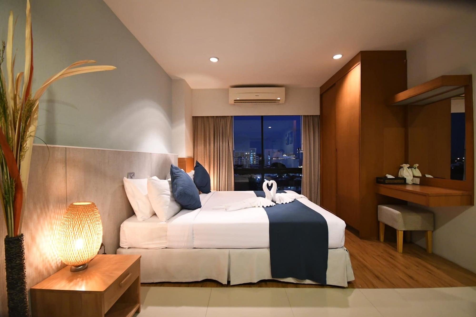 Crystal Jade Hotel Районг Екстер'єр фото