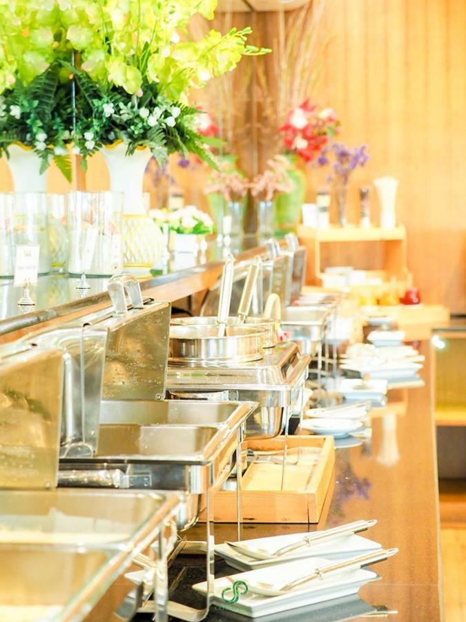 Crystal Jade Hotel Районг Екстер'єр фото
